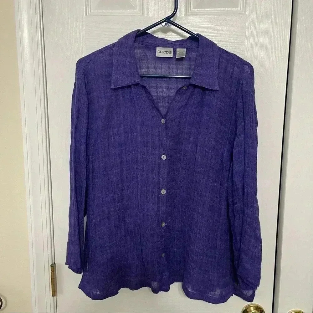Beautiful Chico’s Sheer Purple Blouse Button Down Three-Quarter Length Sleeves